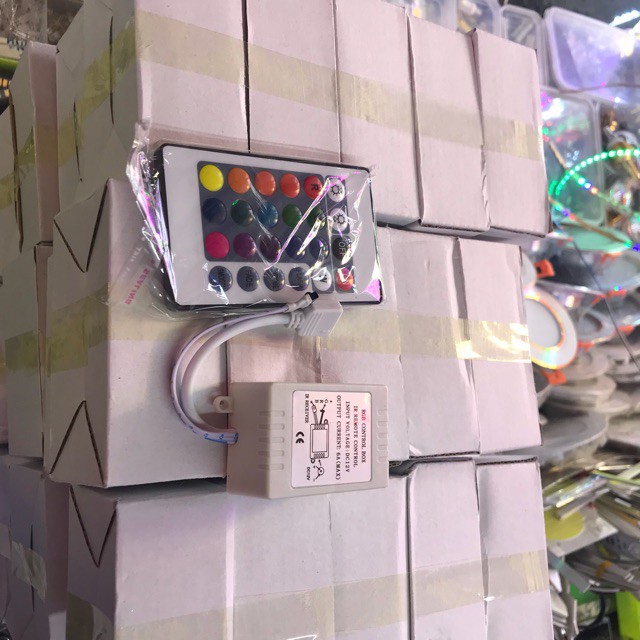 QH-Combo 20 bộ khiển led 7 mầu RGB loại tốt
