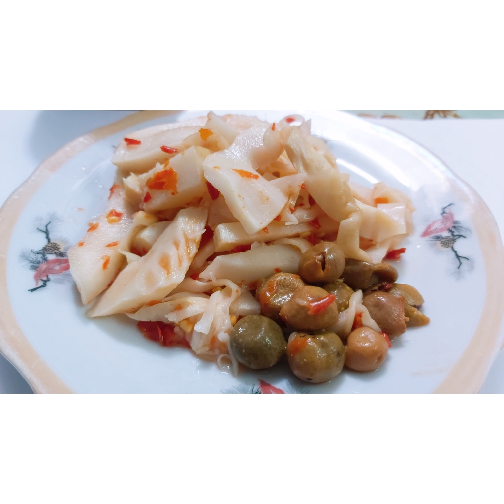 Măng ngâm tỏi ớt mắc mật Lạng Sơn 1.5kg