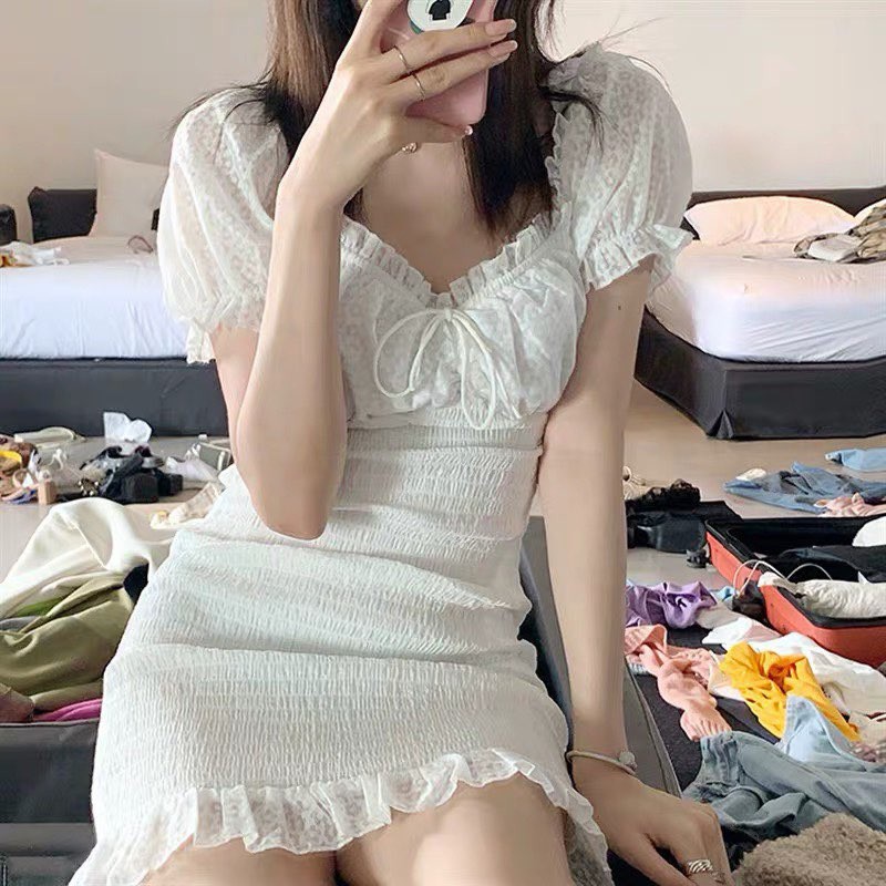 [Mã SKAMA06 giảm 8% tối đa 50K đơn 250K] ĐẦM TRẮNG CỔ VIỀN BÈO NHÚN THÂN CHỈ | BigBuy360 - bigbuy360.vn