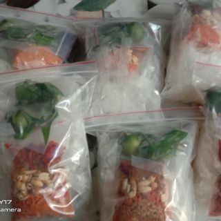 5 bịch bánh tráng trộn