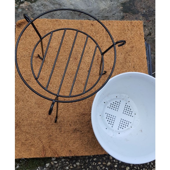 đôn sắt kê chậu cây cao 30cm kiểu 3 chân độc đáo