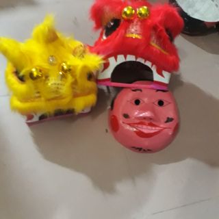 Combo đầu sư tử mặt nạ ông địa, trống.