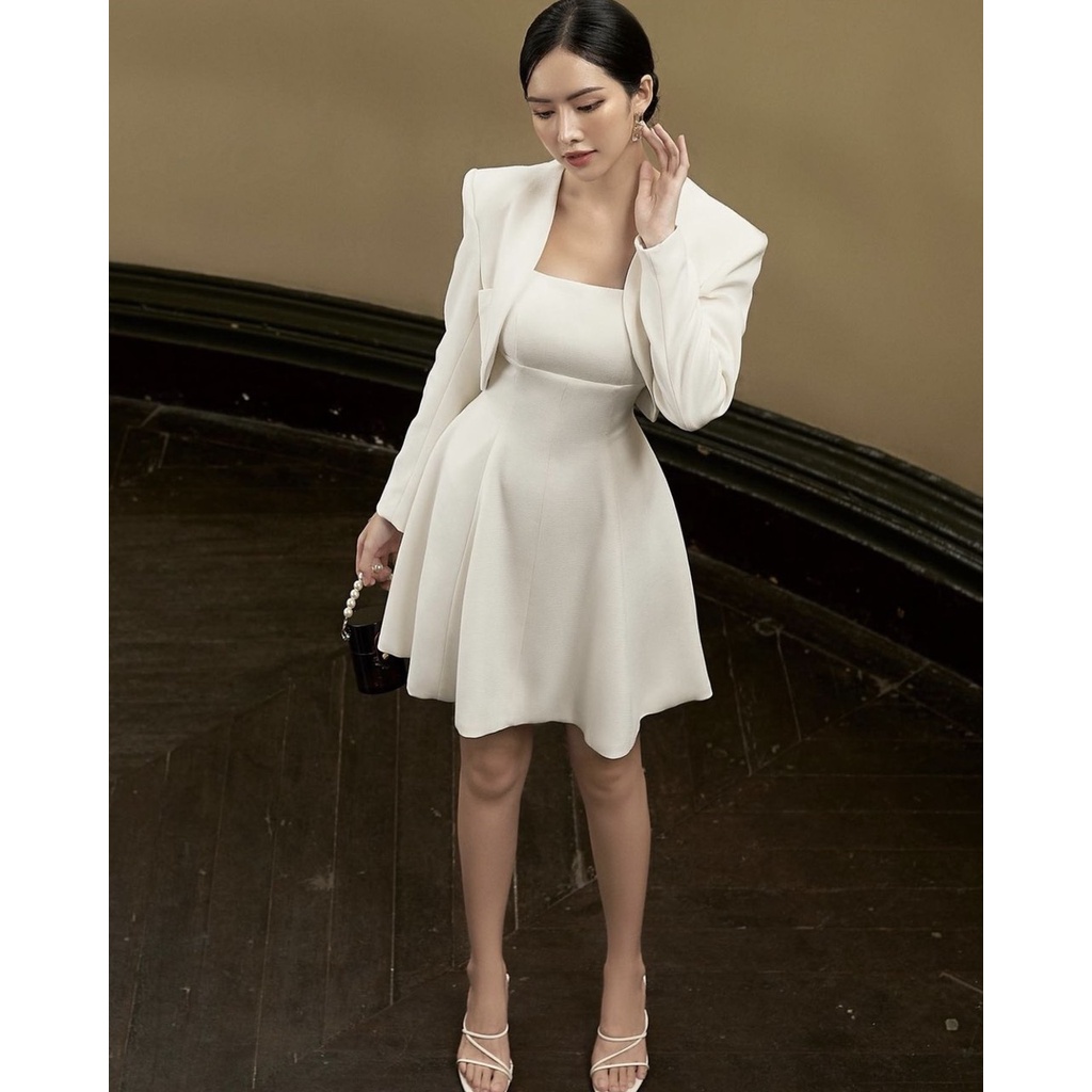 Set Đầm Trắng Xoè Kèm Khoác Crop