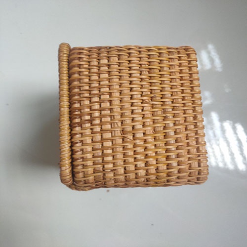 Hộp đựng giấy ăn bằng mây đan thủ công