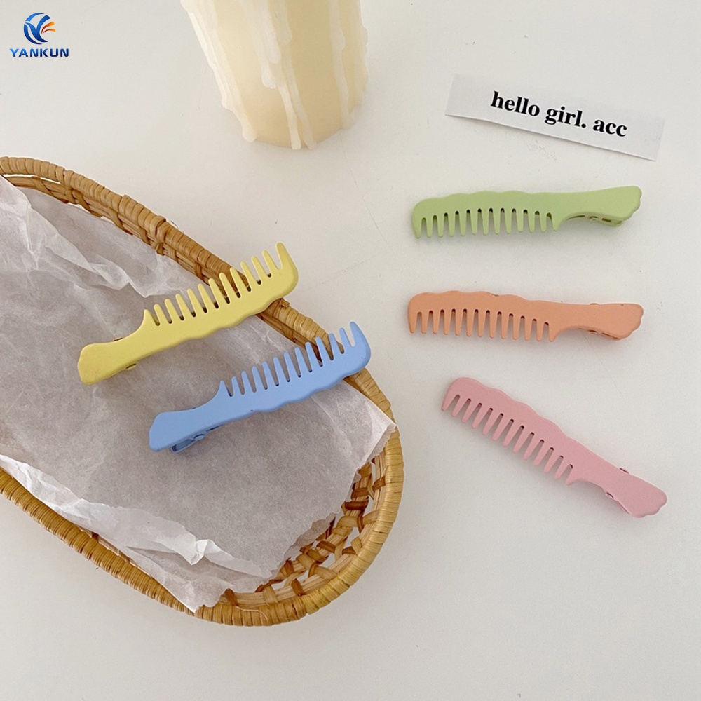 Kẹp tóc hình chiếc lược màu sắc kẹo ngọt độc đáo dễ thương dành cho nữ