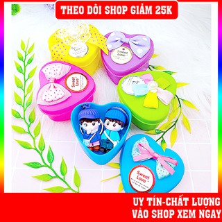 Hộp quà tặng móc khóa, quà nhỏ mini cho cặp đôi bằng nhựa hình trái tim dễ thương