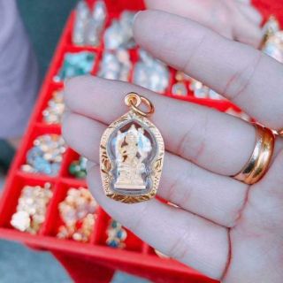 Mặt phật 4 mặt may mắn