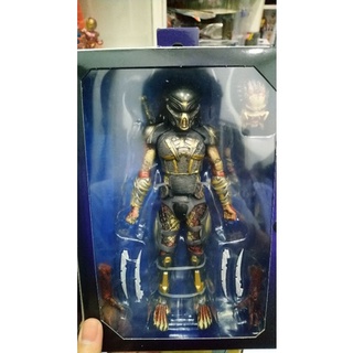 MÔ HÌNH NECA FUGITIVE PREDATOR 2018