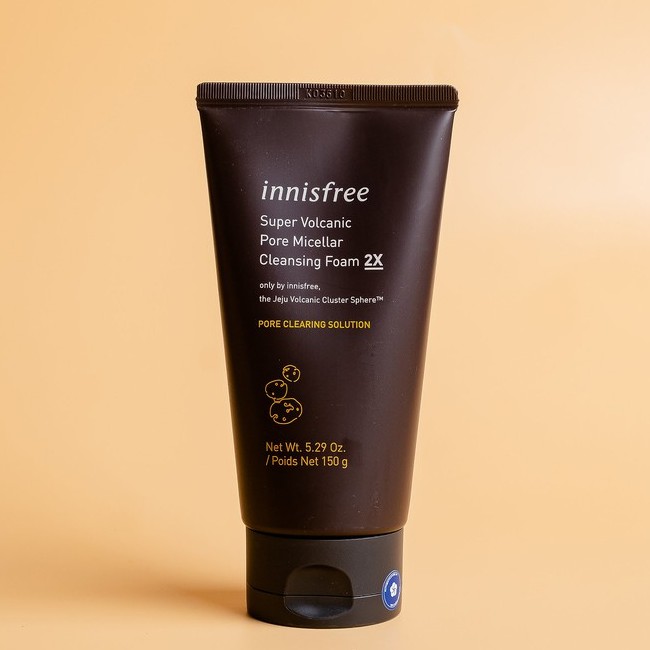 Sữa rửa mặt Innisfree Super Volcanic Pore Micellar 2X đất sét cho da dầu 150g