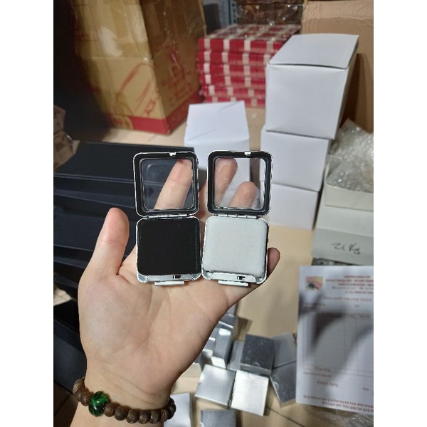 Hộp Inox Vuông Đựng Trang Sức Đá, Kim Hàng Chuẩn Kích Thước 4*4cm