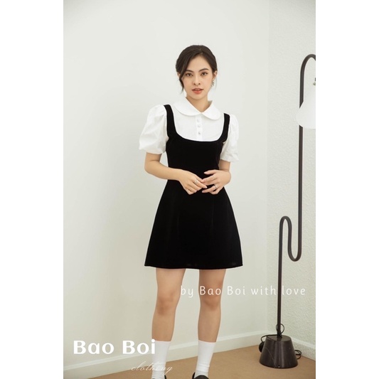 Váy cổ sen trắng