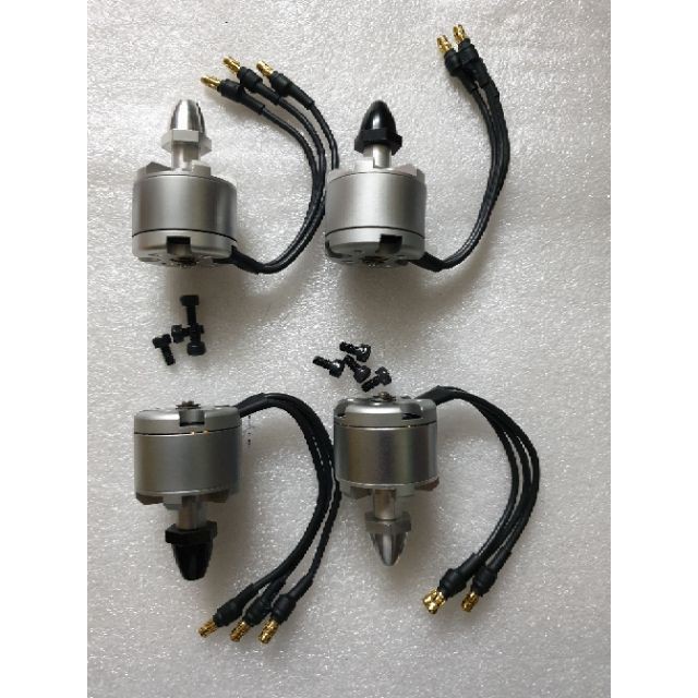 Động cơ không chổi than 3 pha 2212/ 920kv thích hợp cho quad F450, F550 may bay rc