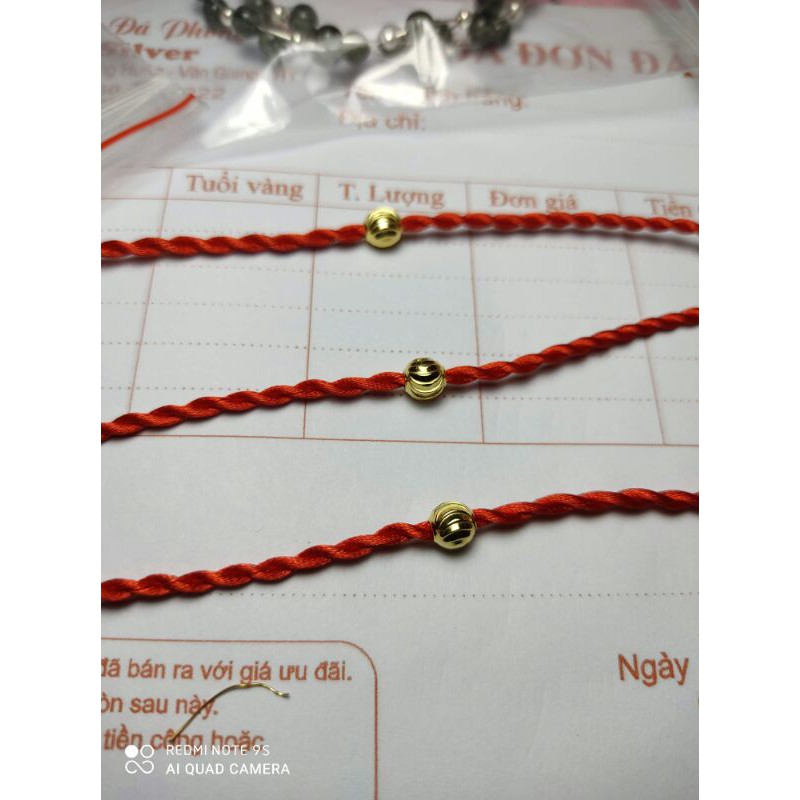 VÒNG TAY CHỈ ĐỎ BI BẠC MẠ VÀNG 6LI MAY MẮN