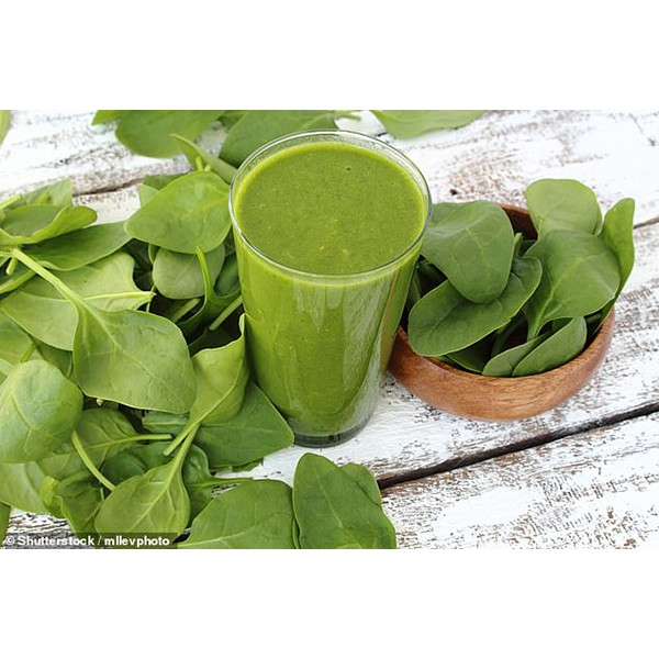 Bột rau cải bó xôi nguyên chất Cela, đồ uống giàu vitamin, khoáng chất hỗ trợ thanh lọc làm đẹp da gói 50gr | BigBuy360 - bigbuy360.vn