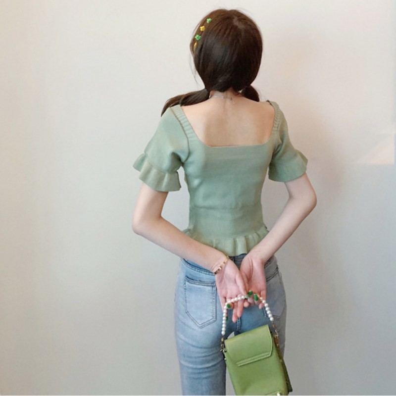 Áo dệt kim phối nút thiết kế quyến rũ cho phái nữ