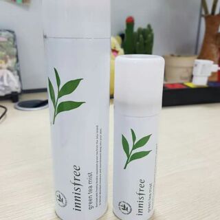Xịt khoáng trà xanh innisfree