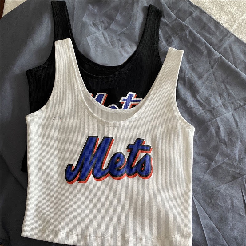 Áo crop top form ôm in chữ thời trang trẻ trung