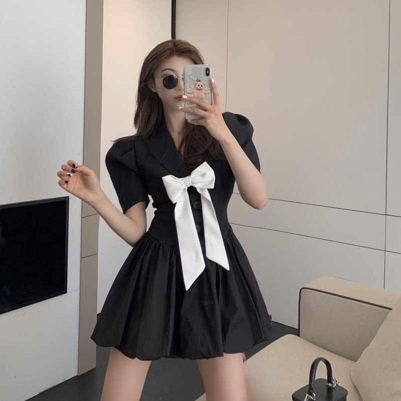 COZOK Đầm Trắng Cổ Chữ V Thắt Nơ Eo Thời Trang Pháp Mới Cho Nữ