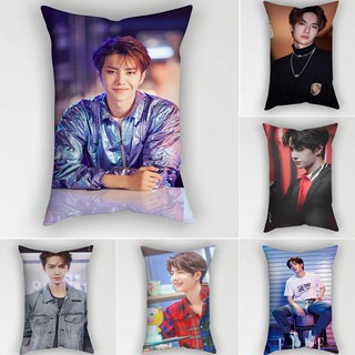 Vỏ gối hình chữ nhật cỡ 50*30cm in họa tiết Wang Yibo độc đáo