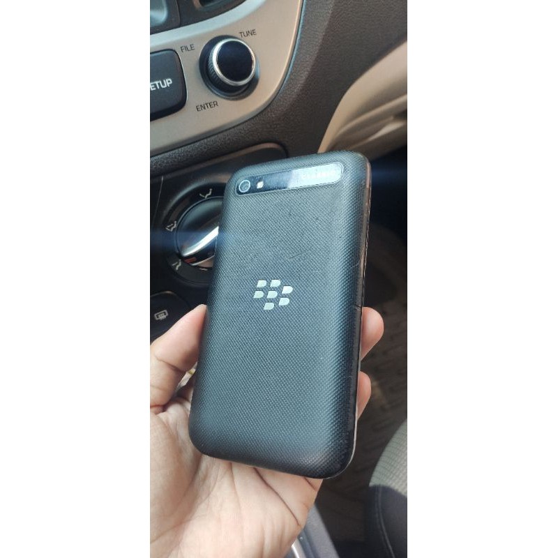 Điện thoại Blackberry Classic Q20