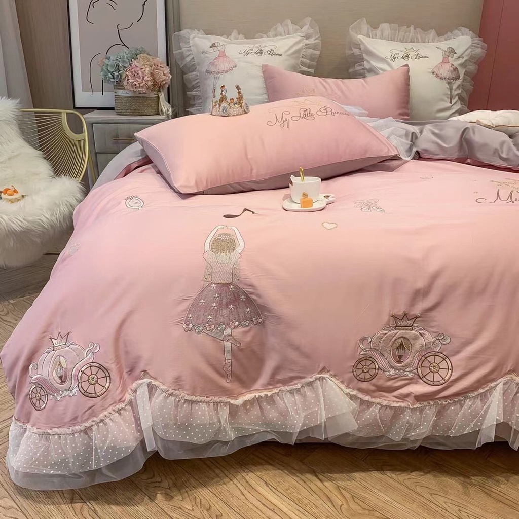 Bộ chăn ga gối lụa thêu công chúa cho bé gái màu hồng mềm mát