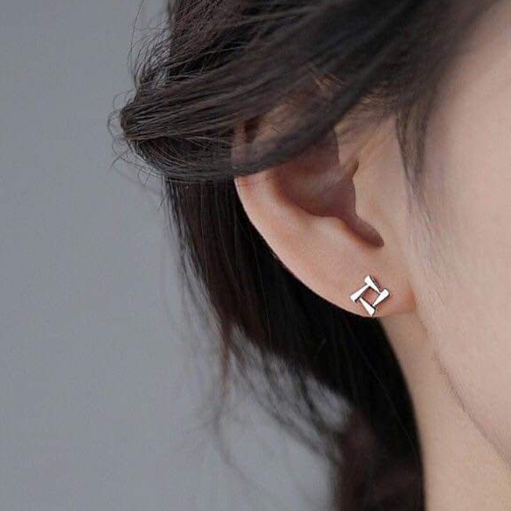 Khuyên tai bạc khuyên chong chóng ba bốn cánh đơn giản dễ thương Van Jewelry V10081