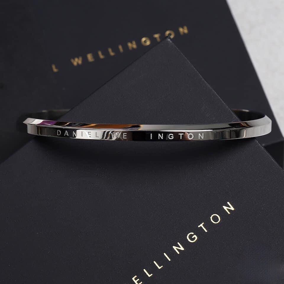 [Hàng Chính Hãng] Vòng tay Daniel Wellington Classic Cuff Silver - DW Chính Hãng