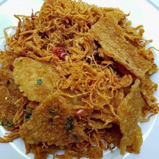 Cơm cháy lắc khô gà cho be nhi