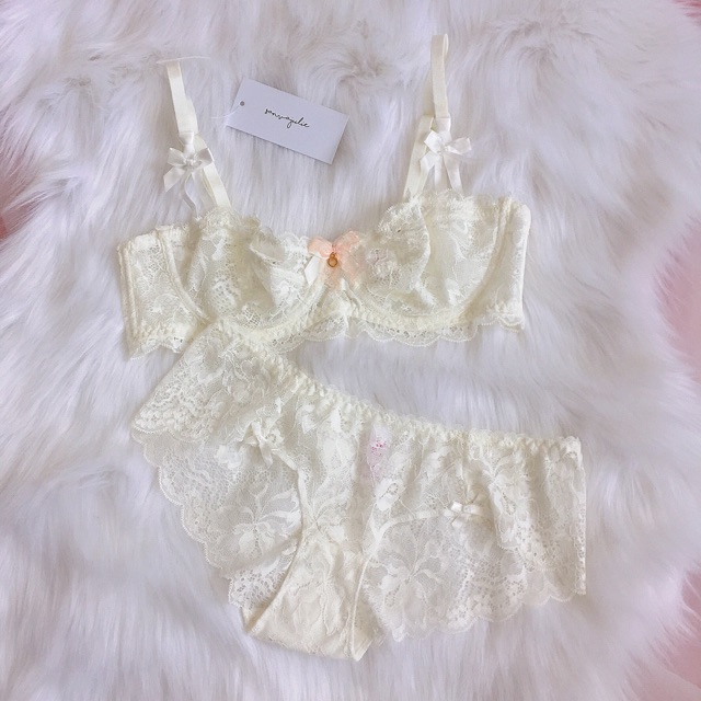 Bộ đồ lót nữ không mút có gọng chất liệu ren Hoa Tigon - Nội y nữ | BigBuy360 - bigbuy360.vn