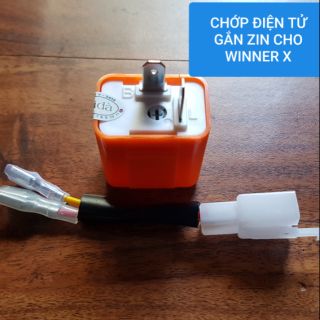 Cục chớp điện tử (có nút điều chỉnh) tặng rắc cắm như zin cho winner x
