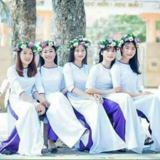 Bộ áo dài trơn