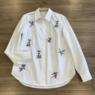 Sơ mi thêu hoa topshop
