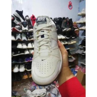 [Real] Ả𝐍𝐇 𝐓𝐇Ậ𝐓 [Siêu Khủng] Giày nike chính hãng size 42 cond 9.2 Siêu Bền Tốt Nhất Uy Tín . ! , ' ; ` : " _