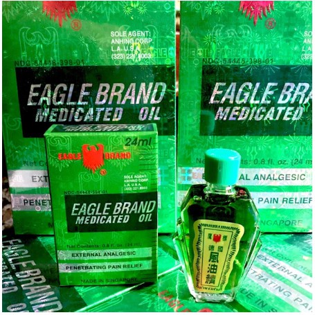 Dầu gió xanh 2 nắp Con Ó Singapore Eagle Brand Thơm Lâu - Nóng Lâu