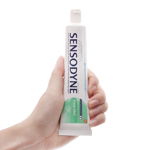 Kem đánh răng SENSODYNE bạc hà Fresh Mint 100g giảm ê buốt răng