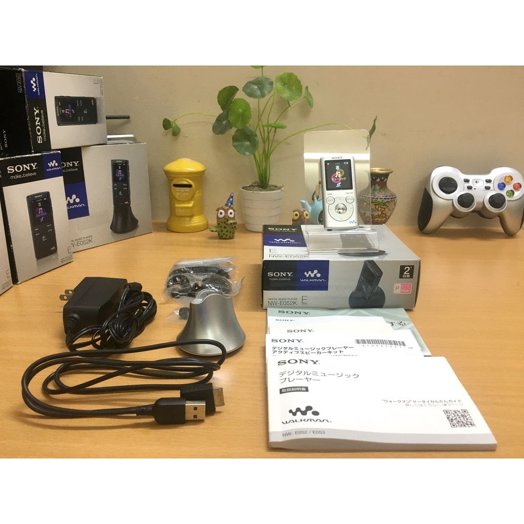 Máy nghe nhạc Sony Walkman NW - E052 - Hàng chính hãng_Like new