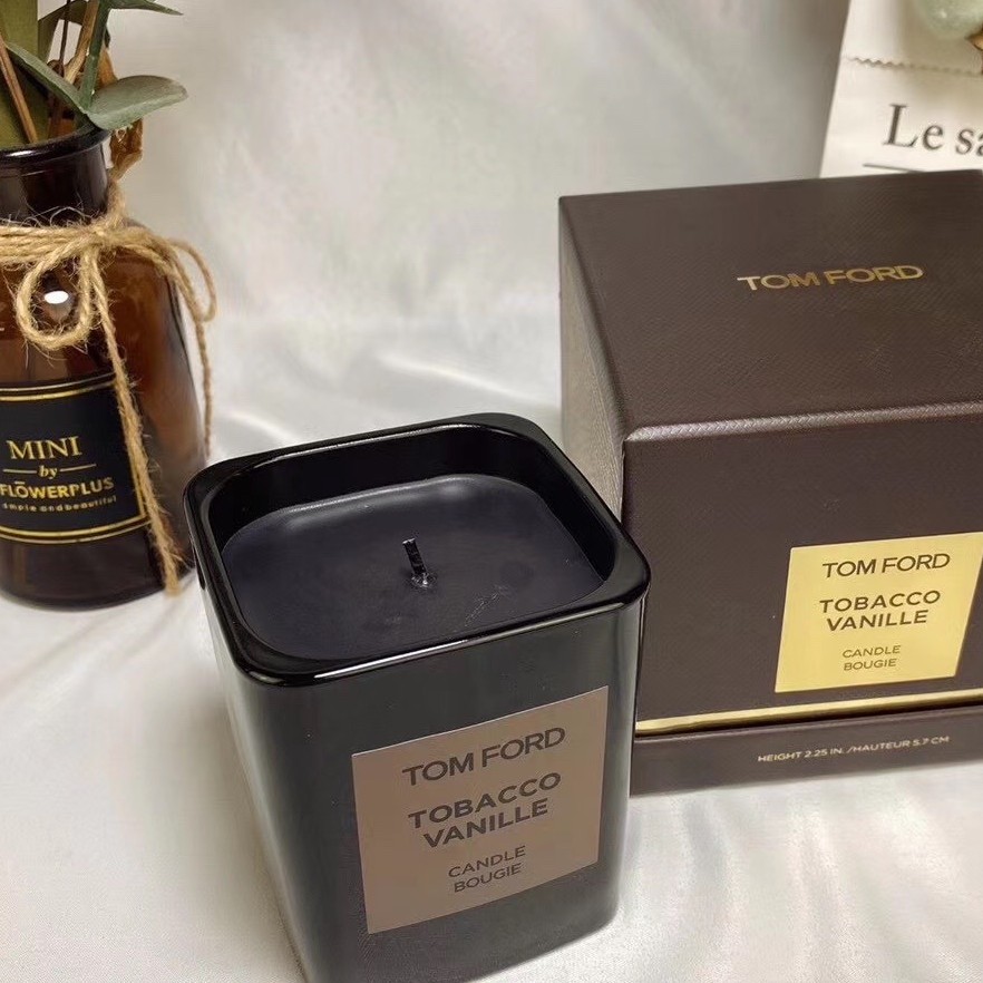 Nến Thơm Mùi Hoa Anh Đào Tom Ford | BigBuy360 - bigbuy360.vn