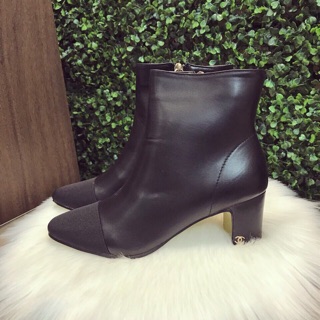 Boot nữ