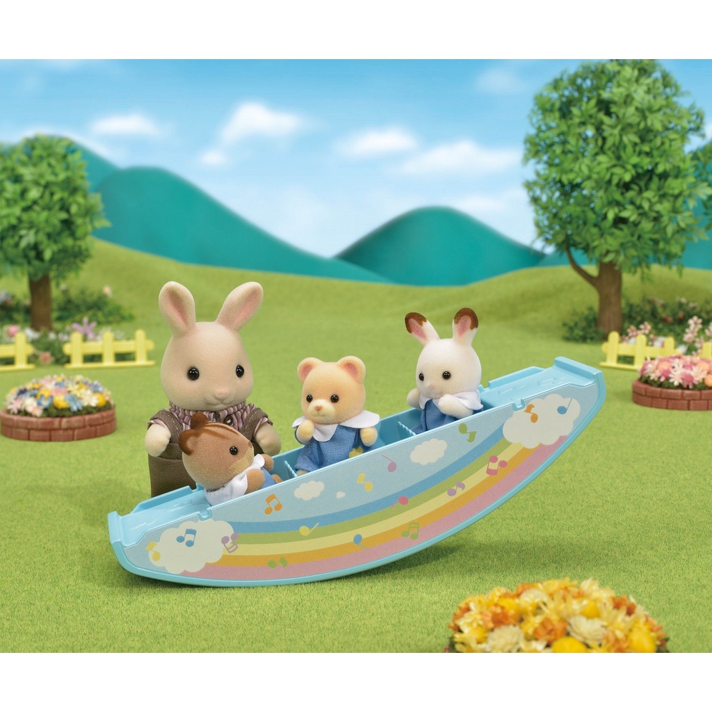 Đồ Chơi Sylvanian Families Xe Buýt Trường Mẫu Giáo Sunshine Nursery Bus