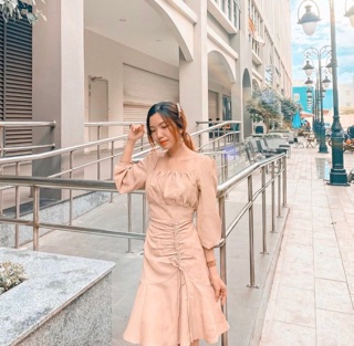 Đầm suông rút eo tay phồng
