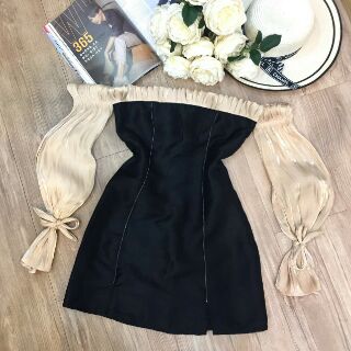 ĐẦM TRỄ VAI TAY PHỒNG