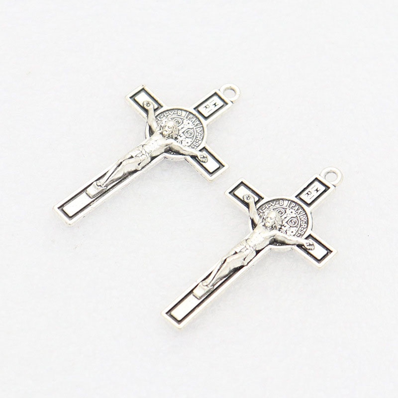 Set 50 Mặt Vòng cổ Thánh Giá Mini Xinh Xắn