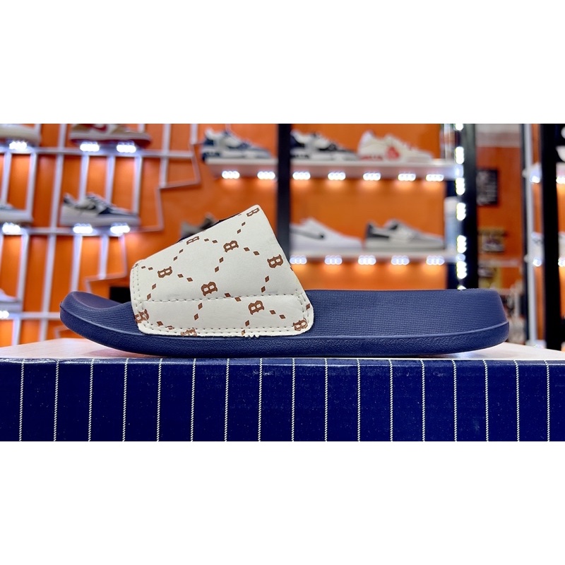 DÉP QUAI NGANG CHỮ B MÀU XANH ĐEN