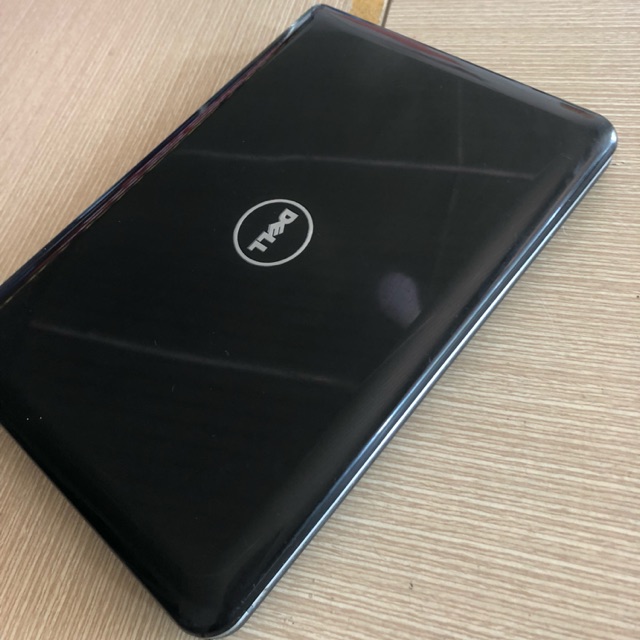 Laptop dell