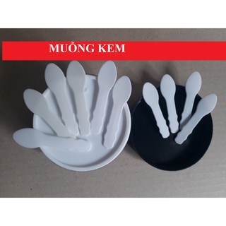 MUỖNG MÚC KEM MỸ PHẨM