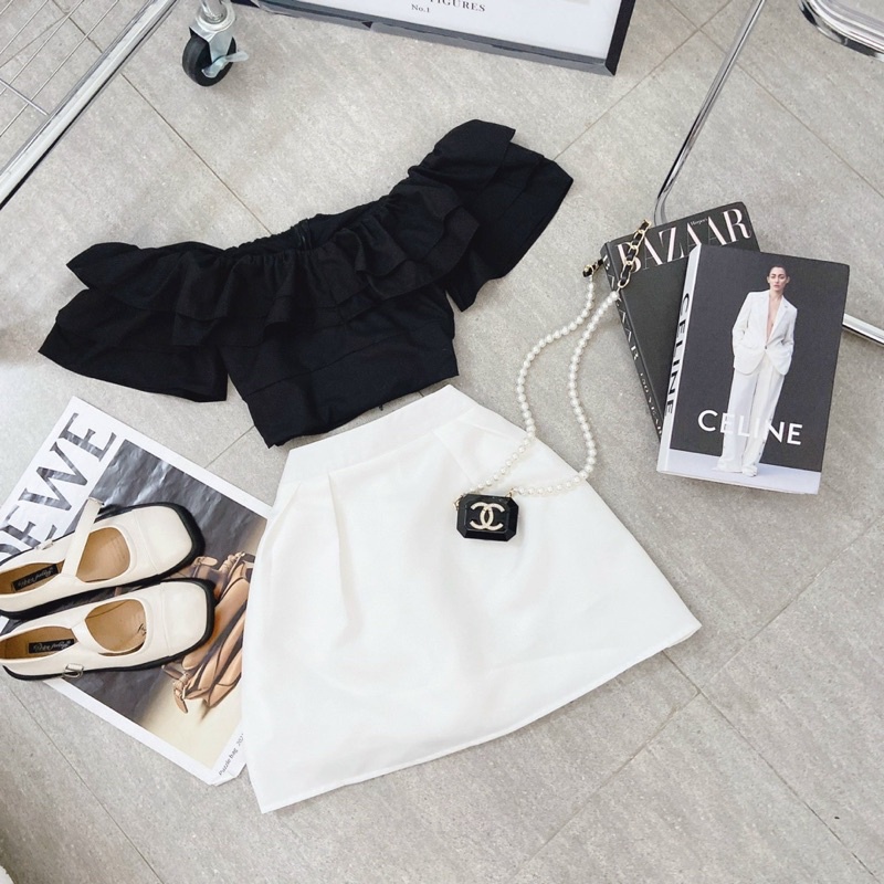 SET ÁO ĐEN BÈO BẸT + CHÂN VÁY TRẮNG MS372