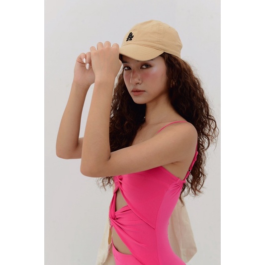 BODYSUIT CUTOUT XOẮN NGỰC CỰC TRENDY MÙA HÈ 2022 | BigBuy360 - bigbuy360.vn