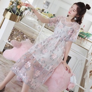 Đầm thêu hoa pink-gray