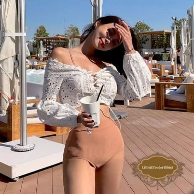 Set bikini 2 mảnh phối khoác ren