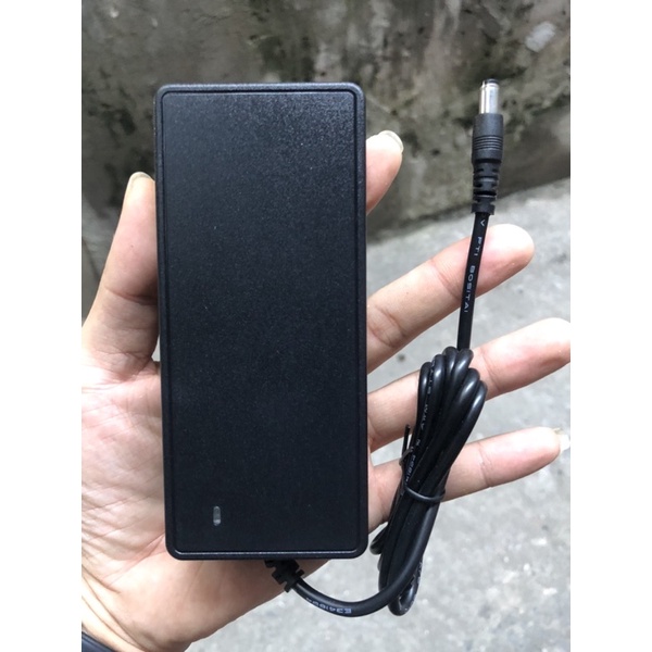 adaptor nguồn 28v 3a JC2803 loại tốt